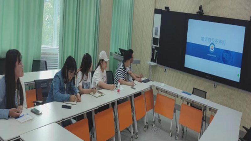 叉车操作：职业素养与安全规范的必备知识