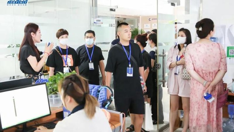 线上培训适合以下人群：