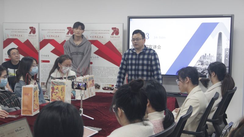 电工实操考试穿什么衣服